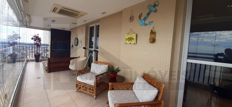 Imagem Apartamento com 3 Quartos à Venda, 250 m² em Umarizal - Belém