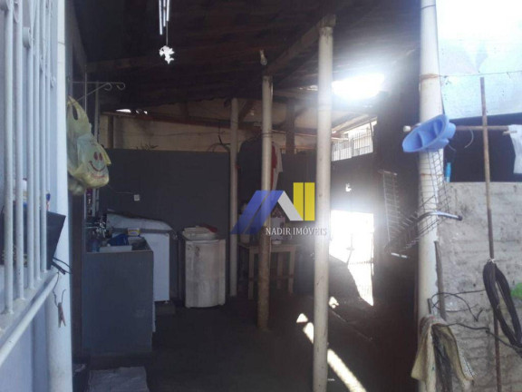 Imagem Casa com 3 Quartos à Venda, 130 m² em São João - Pouso Alegre Imagem Casa com 3 Quartos à Venda, 130 m² em São João - Pouso Alegre