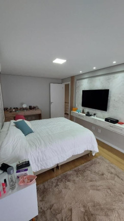 Imagem Casa com 3 Quartos à Venda, 212 m² em Interlagos - São Paulo Imagem Casa com 3 Quartos à Venda, 212 m² em Interlagos - São Paulo