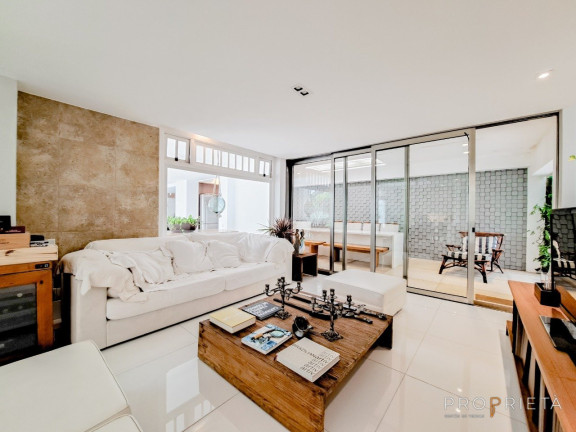 Imagem Casa de Condomínio com 4 Quartos à Venda, 900 m² em Barra Da Tijuca - Rio De Janeiro