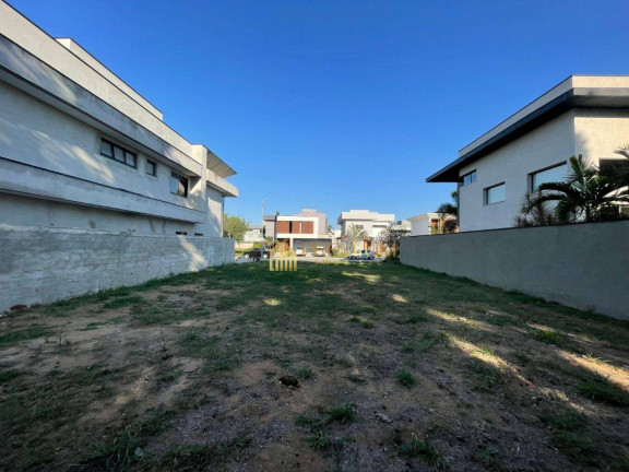 Terreno à Venda, 450 m² em Jardim Do Golfe - São José Dos Campos