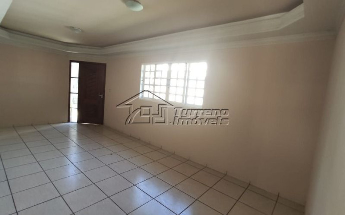 Imagem Casa com 5 Quartos à Venda, 140 m² em Zona Norte - São José Dos Campos Imagem Casa com 5 Quartos à Venda, 140 m² em Zona Norte - São José Dos Campos