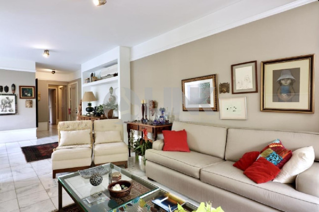 Imagem Apartamento com 3 Quartos à Venda, 148 m² em Petrópolis - Porto Alegre Imagem Apartamento com 3 Quartos à Venda, 148 m² em Petrópolis - Porto Alegre