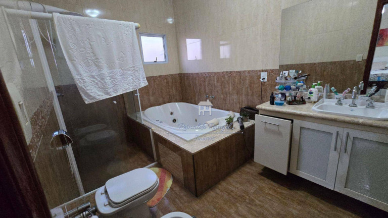 Imagem Casa com 4 Quartos à Venda, 234 m² em Parque Residencial Presidente Médici - Itu Imagem Casa com 4 Quartos à Venda, 234 m² em Parque Residencial Presidente Médici - Itu