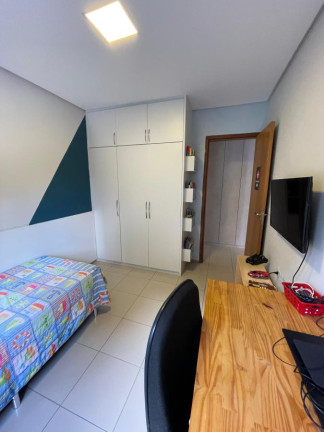 Imagem Imóvel com 3 Quartos à Venda, 111 m² em Casa Forte - Recife Imagem Imóvel com 3 Quartos à Venda, 111 m² em Casa Forte - Recife