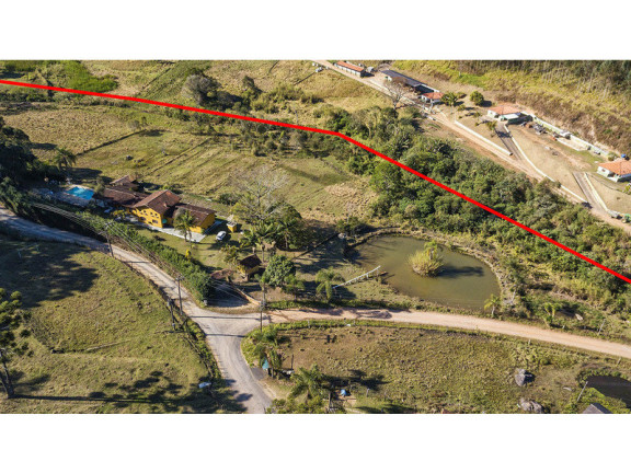 Imagem Imóvel com 5 Quartos à Venda, 1.500 m² em Ponte Nova - Extrema