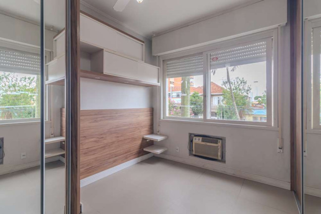 Imagem Apartamento com 3 Quartos à Venda, 93 m² em Higienópolis - Porto Alegre Imagem Apartamento com 3 Quartos à Venda, 93 m² em Higienópolis - Porto Alegre