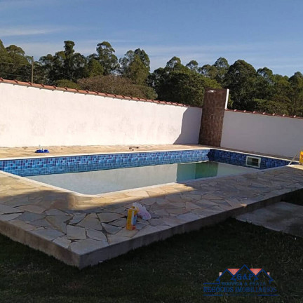 Imagem Casa de Condomínio com 3 Quartos à Venda, 452 m² em Porangaba