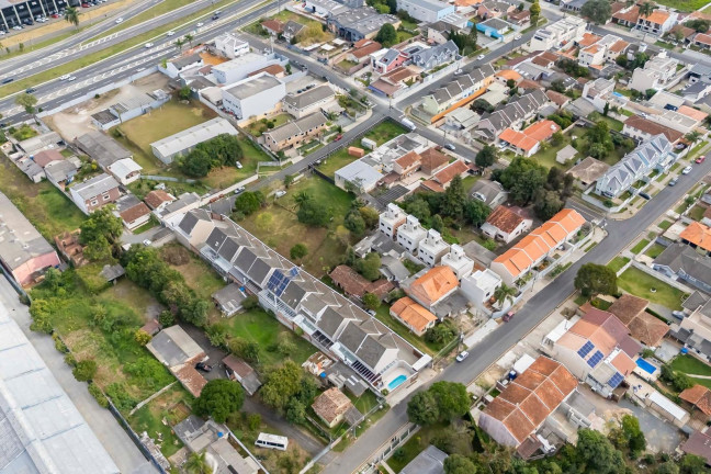 Imagem Terreno à Venda, 146 m² em Orleans - Curitiba Imagem Terreno à Venda, 146 m² em Orleans - Curitiba