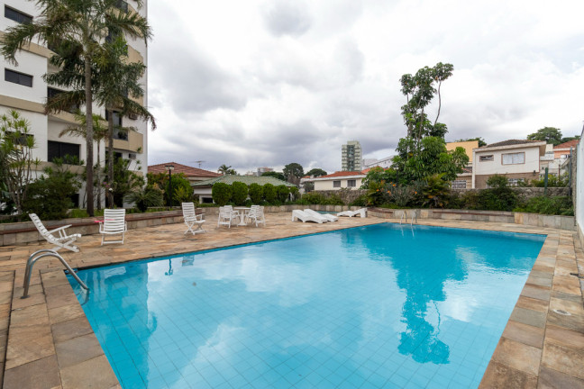 Imóvel com 4 Quartos à Venda, 275 m² em Jardim Avelino - São Paulo
