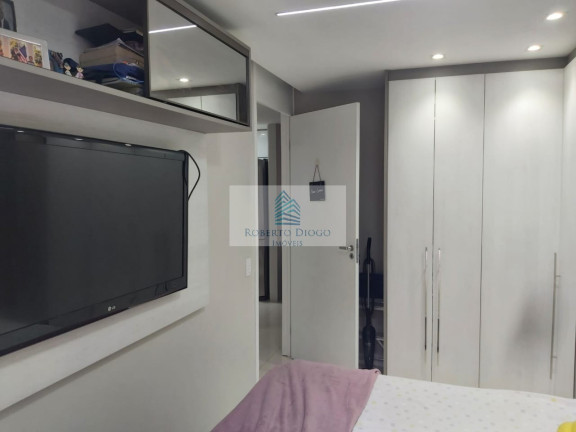 Imagem Imóvel com 2 Quartos à Venda, 65 m² em Camorim - Rio De Janeiro