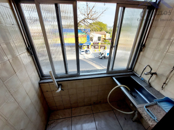 Imagem Imóvel com 2 Quartos à Venda, 46 m² em Cristal - Porto Alegre Imagem Imóvel com 2 Quartos à Venda, 46 m² em Cristal - Porto Alegre