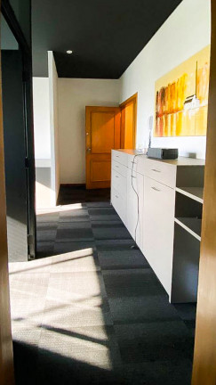 Imagem Sala Comercial à Venda, 33 m² em Auxiliadora - Porto Alegre
