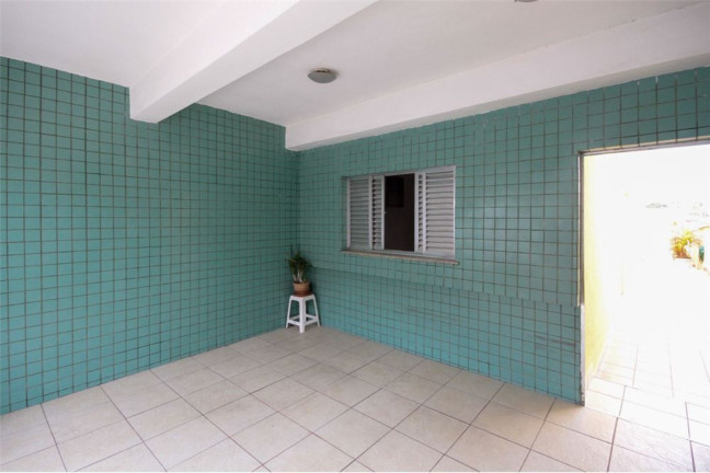 Imagem Casa com 4 Quartos à Venda, em Cambuci - São Paulo Imagem Casa com 4 Quartos à Venda, em Cambuci - São Paulo