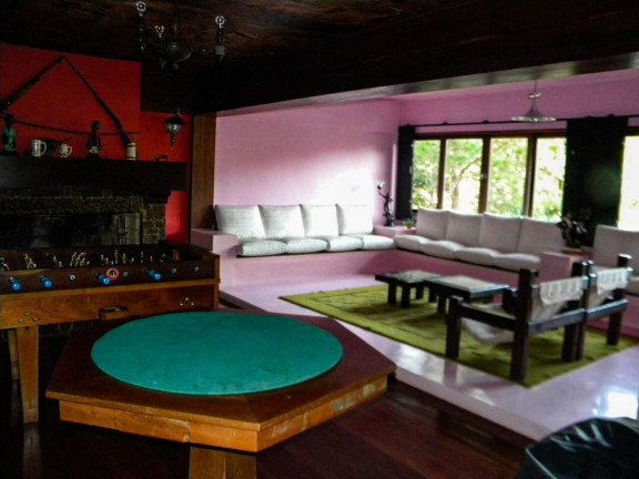 Imagem Casa com 7 Quartos à Venda, 120 m² em Itaipava - Petrópolis Imagem Casa com 7 Quartos à Venda, 120 m² em Itaipava - Petrópolis