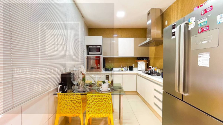 Imagem Casa com 7 Quartos à Venda, 370 m² em Aldeota - Fortaleza Imagem Casa com 7 Quartos à Venda, 370 m² em Aldeota - Fortaleza