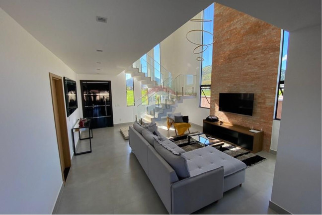 Imagem Casa de Condomínio com 4 Quartos à Venda, 274 m² em Inoa - Maricá