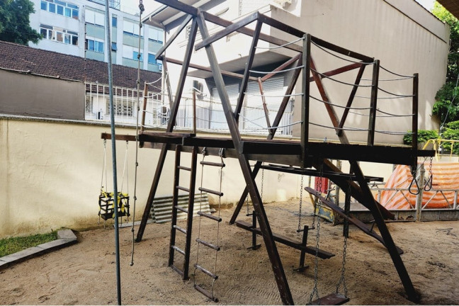 Imagem Imóvel com 2 Quartos à Venda, 71 m² em Higienópolis - Porto Alegre Imagem Imóvel com 2 Quartos à Venda, 71 m² em Higienópolis - Porto Alegre