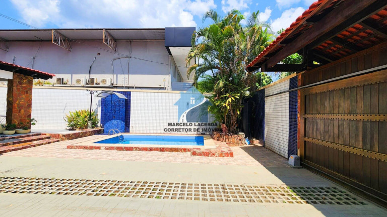Imagem Casa com 4 Quartos à Venda, 385 m² em Adrianópolis - Manaus Imagem Casa com 4 Quartos à Venda, 385 m² em Adrianópolis - Manaus