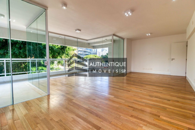 Imagem Apartamento com 3 Quartos à Venda, 161 m² em Itaim Bibi - São Paulo Imagem Apartamento com 3 Quartos à Venda, 161 m² em Itaim Bibi - São Paulo