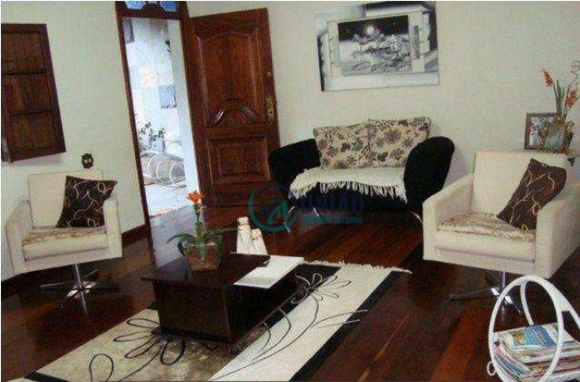 Imagem Casa com 3 Quartos à Venda, 370 m² em Itacoatiara - Niterói Imagem Casa com 3 Quartos à Venda, 370 m² em Itacoatiara - Niterói