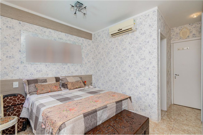 Imagem Casa com 2 Quartos à Venda, 108 m² em Lomba Do Pinheiro - Porto Alegre Imagem Casa com 2 Quartos à Venda, 108 m² em Lomba Do Pinheiro - Porto Alegre