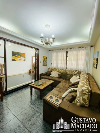 Imagem Casa com 4 Quartos à Venda, 190 m² em Parque Das Ilhas - Volta Redonda