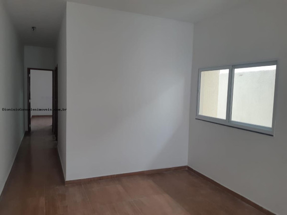 Imagem Casa com 2 Quartos à Venda, 76 m² em Balneário Oásis - Peruíbe