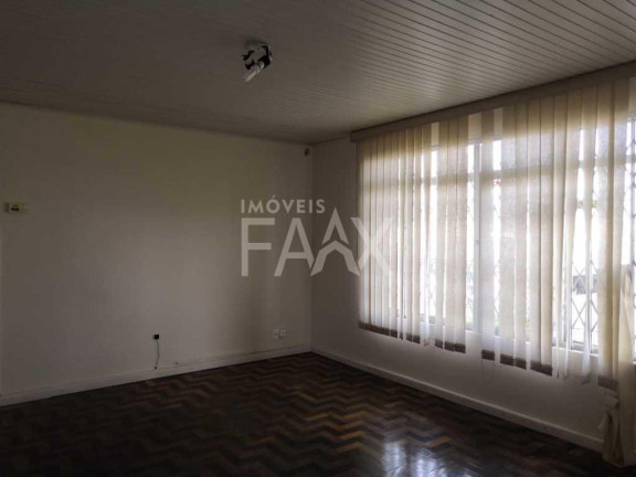 Imagem Casa com 3 Quartos à Venda, 189 m² em Centro - Guarapuava Imagem Casa com 3 Quartos à Venda, 189 m² em Centro - Guarapuava