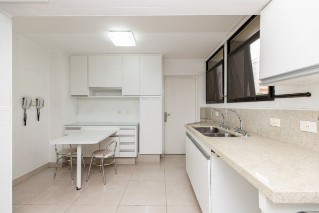 Imagem Imóvel com 3 Quartos à Venda, 144 m² em Jardim Paulistano - São Paulo Imagem Imóvel com 3 Quartos à Venda, 144 m² em Jardim Paulistano - São Paulo