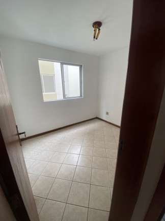 Imagem Apartamento com 2 Quartos à Venda, 52 m² em Serraria - São José