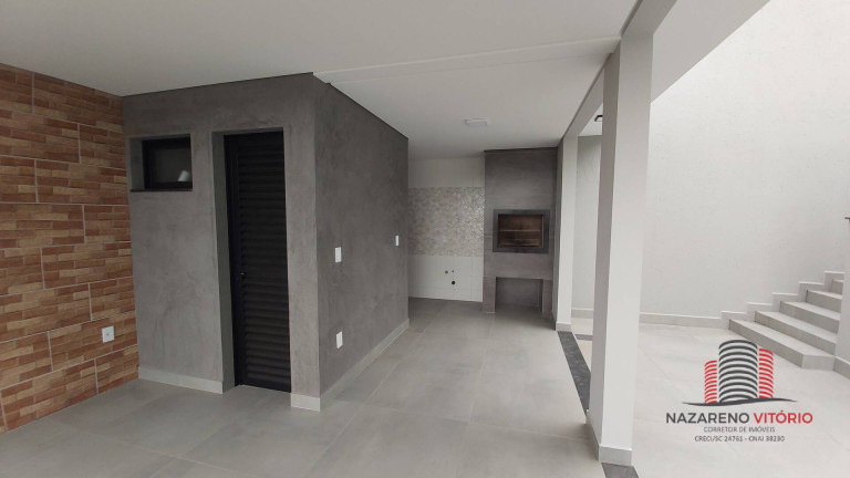 Imagem Casa com 3 Quartos à Venda, 163 m² em Pedra Branca - Palhoça Imagem Casa com 3 Quartos à Venda, 163 m² em Pedra Branca - Palhoça