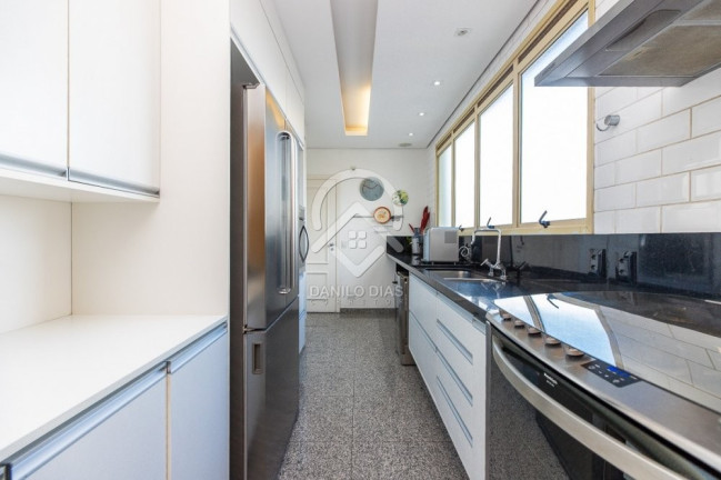 Imagem Apartamento com 4 Quartos à Venda, 193 m² em Campo Belo - São Paulo