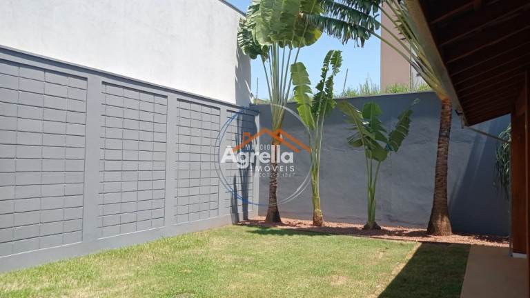 Imagem Imóvel com 3 Quartos à Venda, 145 m² em Terrara Residencial - Mogi Mirim Imagem Imóvel com 3 Quartos à Venda, 145 m² em Terrara Residencial - Mogi Mirim