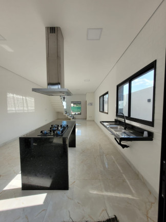 Imagem Sobrado com 3 Quartos à Venda, 127 m² em Villas Do Jaguari - Santana De Parnaíba Imagem Sobrado com 3 Quartos à Venda, 127 m² em Villas Do Jaguari - Santana De Parnaíba