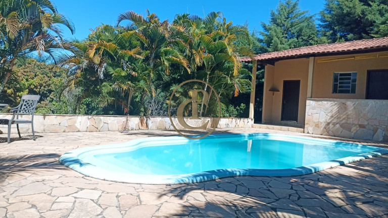 Imagem Chácara com 4 Quartos à Venda, 200 m² em Espírito Santo - Paraibuna
