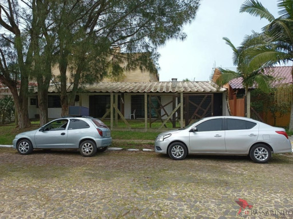 Casa com 3 Quartos à Venda, 150 m² em Praia Grande - Torres