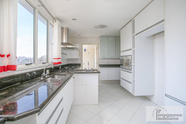 Imagem Apartamento com 3 Quartos à Venda, 260 m² em Panamby - São Paulo