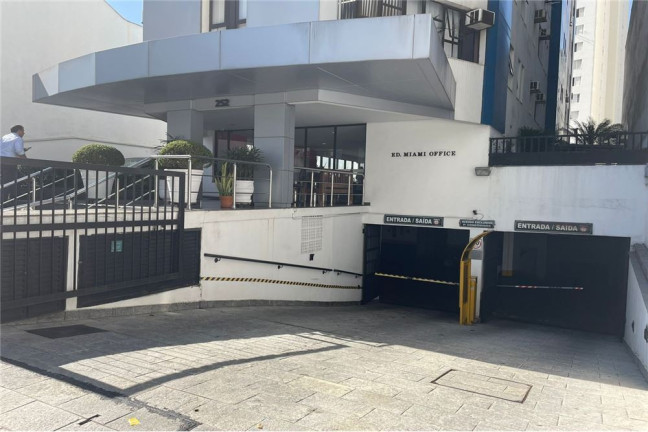 Imagem Imóvel Comercial à Venda, 31 m² em Itaim Bibi - São Paulo Imagem Imóvel Comercial à Venda, 31 m² em Itaim Bibi - São Paulo