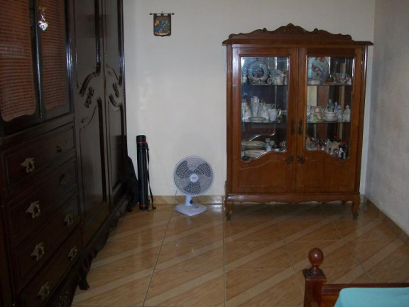 Imagem Casa com 2 Quartos à Venda, em Parque Dos Maias - Porto Alegre Imagem Casa com 2 Quartos à Venda, em Parque Dos Maias - Porto Alegre