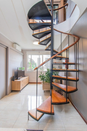 Imagem Imóvel com 2 Quartos à Venda, 113 m² em Santana - Porto Alegre Imagem Imóvel com 2 Quartos à Venda, 113 m² em Santana - Porto Alegre