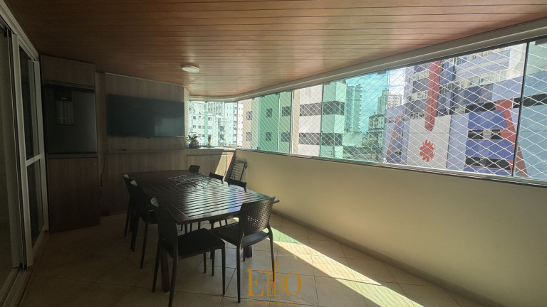 Imagem Apartamento com 3 Quartos à Venda, 204 m² em Centro - Balneário Camboriú