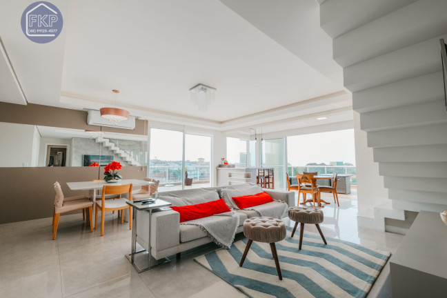 Cobertura com 4 Quartos à Venda, 211 m² em Santinho - Florianópolis
