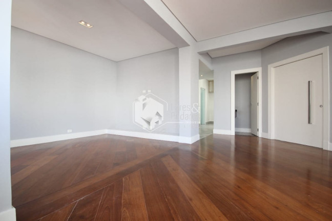 Imagem Apartamento com 3 Quartos à Venda, 244 m² em Moema - São Paulo Imagem Apartamento com 3 Quartos à Venda, 244 m² em Moema - São Paulo