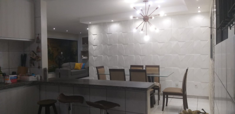 Imagem Casa com 3 Quartos à Venda, 300 m² em Dirceu Arcoverde I - Teresina Imagem Casa com 3 Quartos à Venda, 300 m² em Dirceu Arcoverde I - Teresina