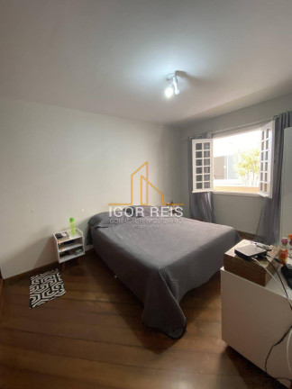 Imagem Casa de Condomínio com 3 Quartos à Venda, em Parque Califórnia - Campos Dos Goytacazes Imagem Casa de Condomínio com 3 Quartos à Venda, em Parque Califórnia - Campos Dos Goytacazes
