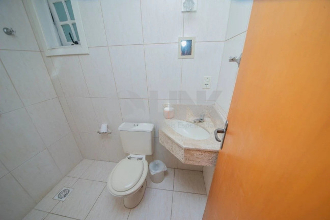 Imagem Casa com 3 Quartos à Venda, 282 m² em Chácara Das Pedras - Porto Alegre