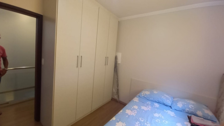 Imagem Casa com 3 Quartos à Venda, 260 m² em Jardim Record - Taboão Da Serra Imagem Casa com 3 Quartos à Venda, 260 m² em Jardim Record - Taboão Da Serra