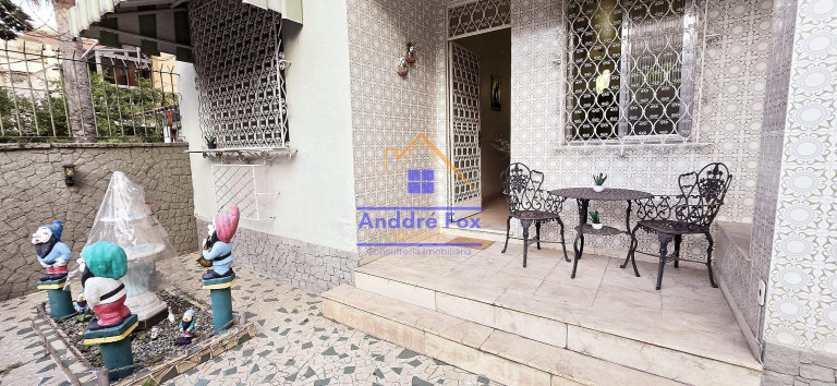 Imagem Casa com 3 Quartos à Venda, 185 m² em Grajaú - Rio De Janeiro Imagem Casa com 3 Quartos à Venda, 185 m² em Grajaú - Rio De Janeiro