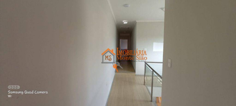 Imagem Sobrado com 3 Quartos à Venda, 226 m² em Parque Renato Maia - Guarulhos Imagem Sobrado com 3 Quartos à Venda, 226 m² em Parque Renato Maia - Guarulhos